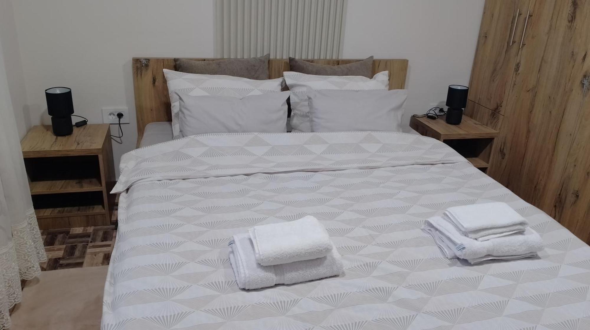 Apartman Dve Lipe Palic Bagian luar foto